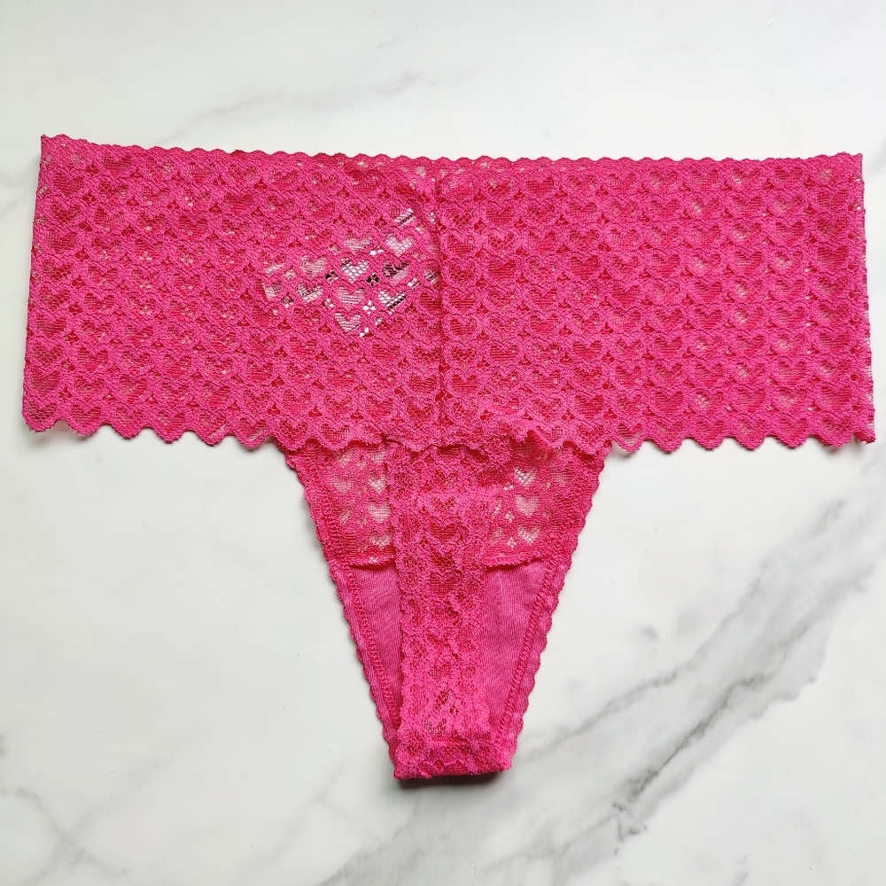 NWT PINK VICTORIA'S SECRET WINK WIDE-WAIST HEART LACE THONG PANTY IN ENCHANTED - Picture 3 of 5